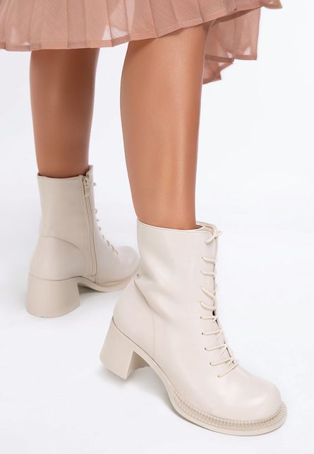 Botine cu toc Vandera Bej