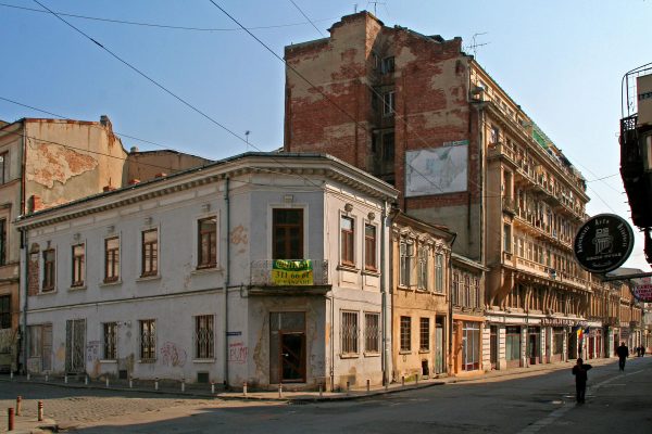 20357237-1.jpeg Frumusetea revine pe Lipscani? | Andrei Birsan