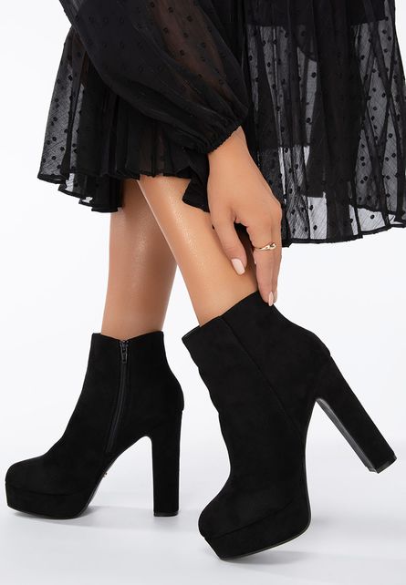 Botine cu toc Lauretta Negre