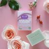 Formula-solida-pentru-curatarea-tenului-Balade-en-Provence_-bio_-80-g_3_j_tiny.jpg Formula solida pentru curatarea tenului Balade en Provence, bio, 80 g