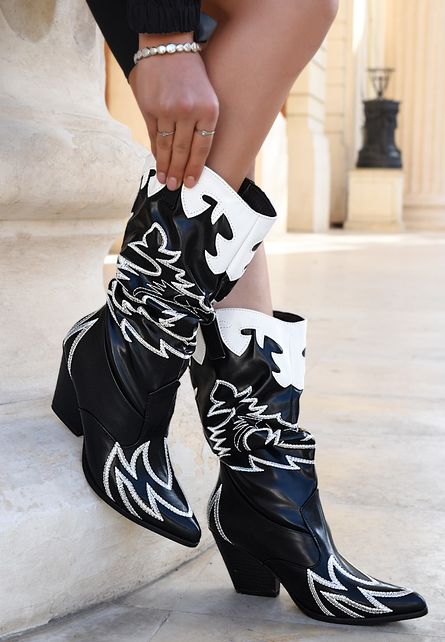 JYX-111-BLACK1.jpg Ciocate Elvina Negre