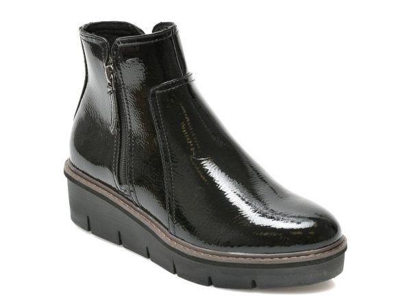 Ghete CLARKS negre, AIRABELL ZIP, din piele ecologica