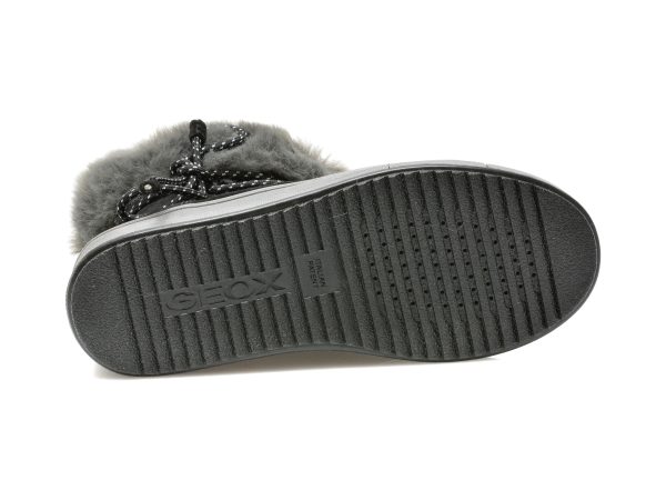 Ghete GEOX negre, J16CVD, din piele intoarsa