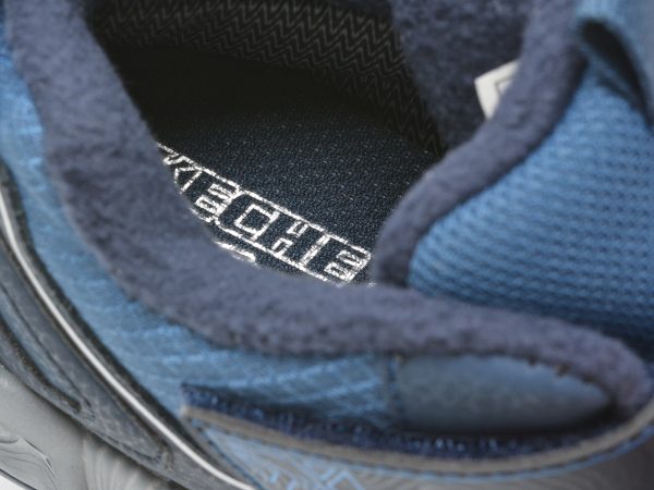 Ghete SKECHERS bleumarin, VELOCITREK, din piele ecologica