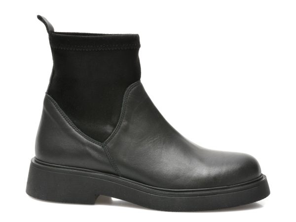 ghete_topukla_negre_20319_din_piele_naturala_y8dn01112dk2031999_2.jpg Ghete TOPUKLA negre, 20319, din piele naturala