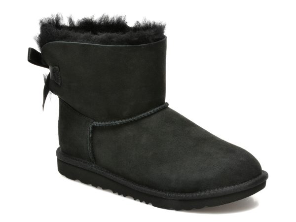 ghete_ugg_negre_101739k_din_piele_intoarsa_uadi01112yk101739k_0.jpg Ghete UGG negre, 101739K, din piele intoarsa