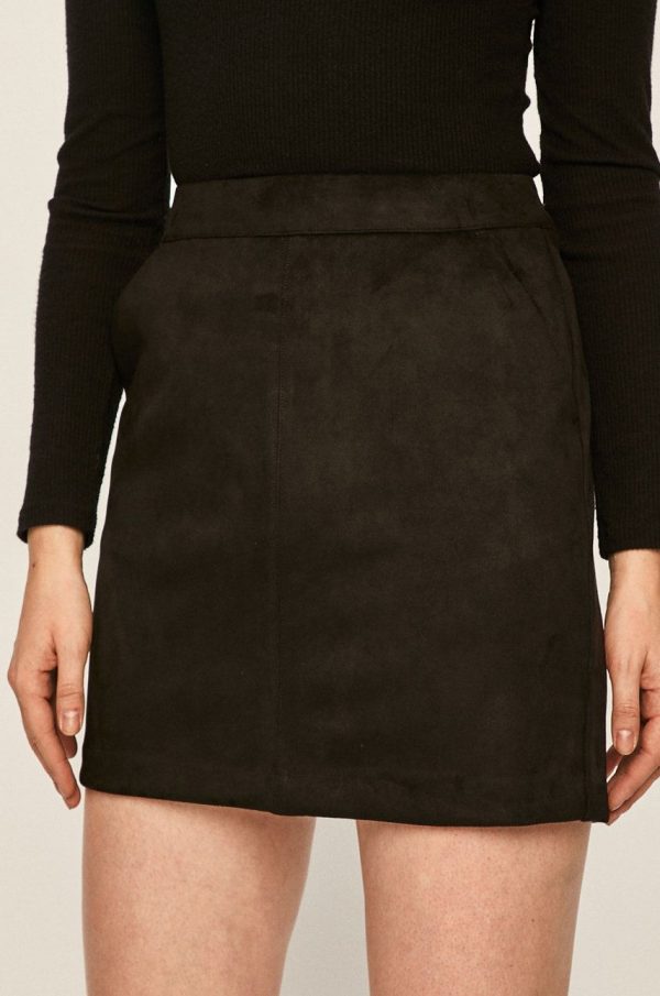 AA00-SDD00I_99X_F1.jpg Vero Moda Fustă culoarea negru, mini, model drept