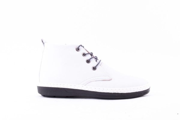 GHETE DAMA PIELE NATURALA CLAUDIO CASINI GHETE DAMA PIELE NATURALA DE VITEL CLAUDIO CASINI CART 1084 /ALB -