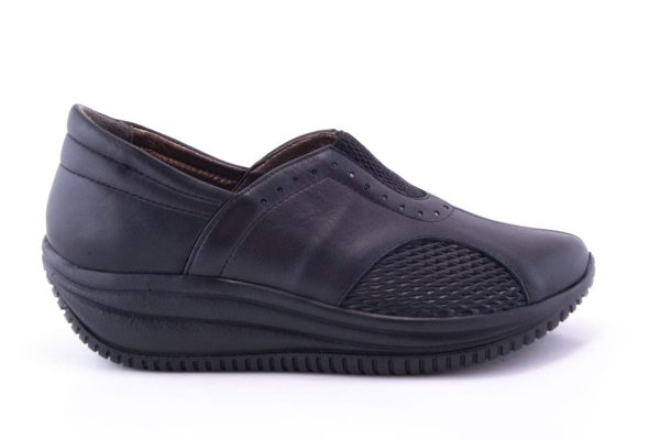 PANTOFI-DAMA-CLAUDIO-CASINI-PIELE-NATURALA-CART-2000-NEGRU-2.jpg PANTOFI DAMA PIELE NATURALA DE VITEL CLAUDIO CASINI CART 2000 /N -