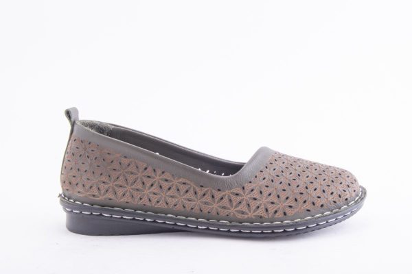 PANTOFI DAMA CLAUDIO CASINI PIELE NATURALA DE VITEL PANTOFI DAMA PIELE NATURALA DE VITEL CLAUDIO CASINI CART 2041-L /KAKI -