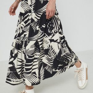 Medicine fusta culoarea negru, midi, evazati