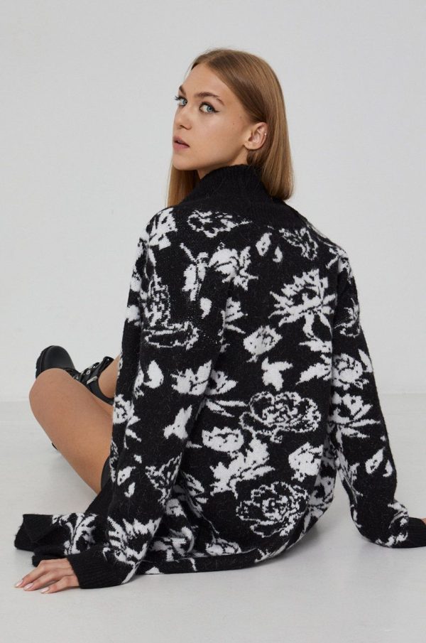 RW21-SWD303_MLA_F1.jpg Medicine - Cardigan Graphic Bouquet