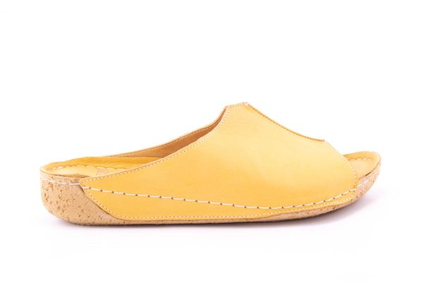 SABOTI-DAMA-PIELE-NATURALA-DE-VITEL-MY-LIFE-MIRA-390-GALBEN-2.jpg SABOTI DAMA MY LIFE PIELE NATURALA DE VITEL MIRA 390 /GLB -