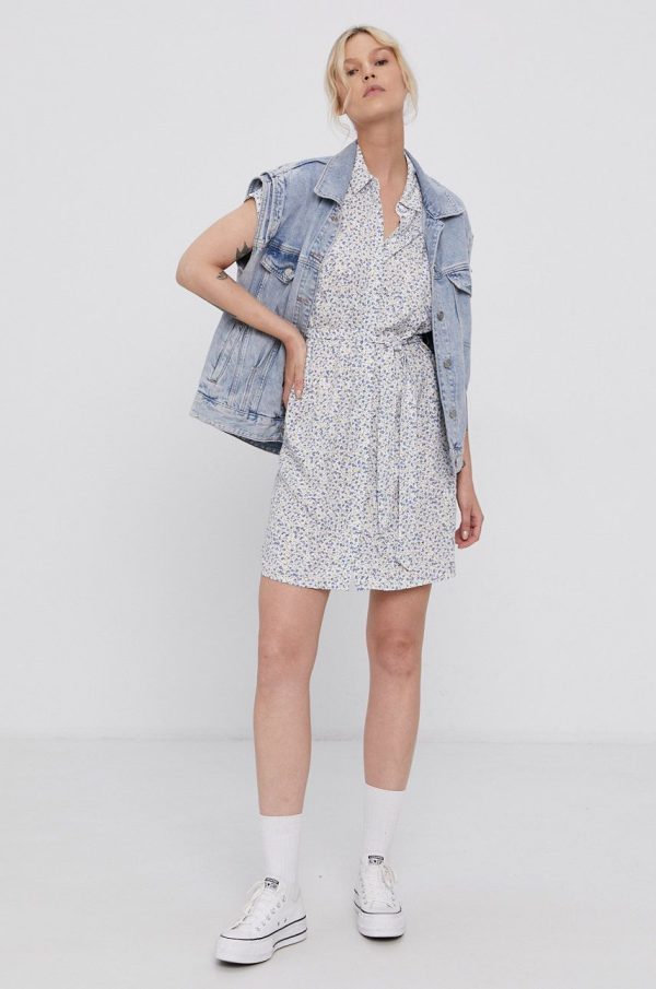 SS21-SUD1UP_00X_F1.jpg Vero Moda Rochie culoarea alb, midi, model drept