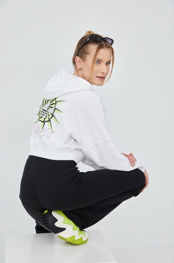 SS22-BLD0RW_00X_F1.jpg adidas Originals bluza HT5977 femei, culoarea alb, cu imprimeu