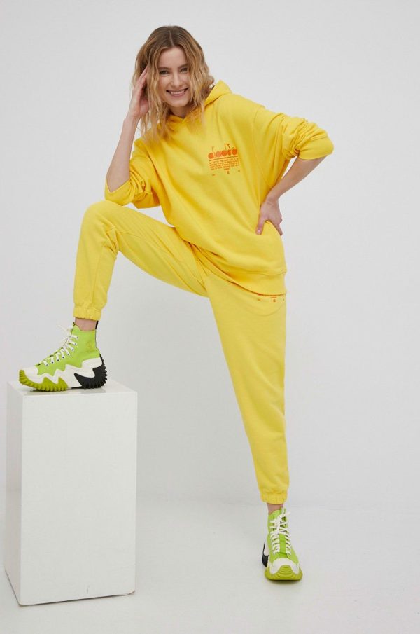 SS22-BLU00M_11X_F1.jpg Diadora hanorac de bumbac culoarea galben, cu imprimeu