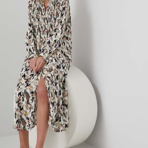 WW22-SUD15H_80X_F1.jpg Answear Lab rochie culoarea bej, midi, oversize