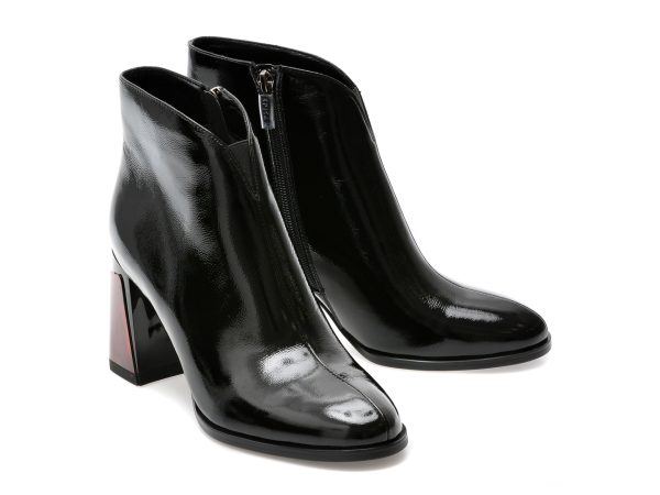 ghete_epica_negre_f800032_din_piele_naturala_lacuita_f8fl01112dkf800032_5.jpg Ghete EPICA negre, F800032, din piele naturala lacuita