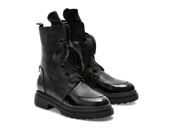 ghete_gryxx_negre_3063001_din_piele_naturala_uhfn01112dk3063001_5.jpg Ghete GRYXX negre, 3063001, din piele naturala