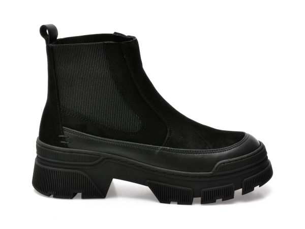 Ghete GRYXX negre, 4442304, din piele intoarsa