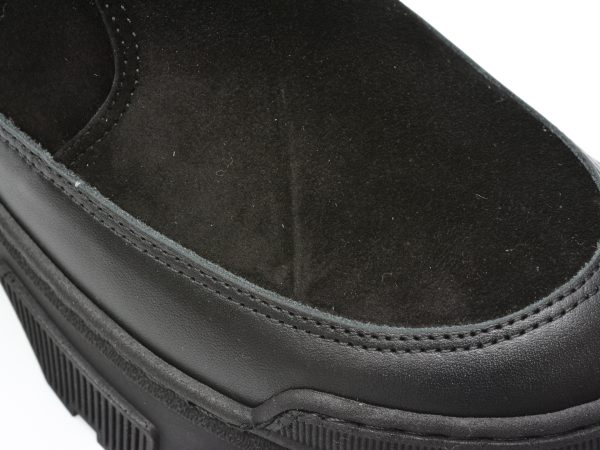 Ghete GRYXX negre, 4442304, din piele intoarsa