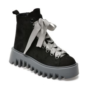 ghete_gryxx_negre_477410_din_piele_intoarsa_x1fi01112dk4774109_0.jpg Ghete GRYXX negre, 477410, din piele intoarsa