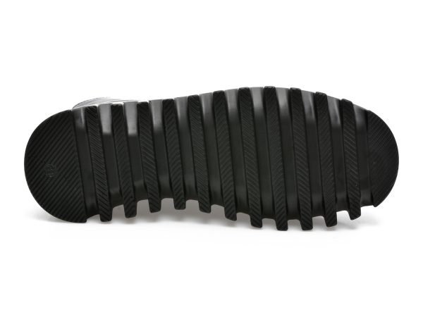Ghete GRYXX negre, 477410, din piele naturala