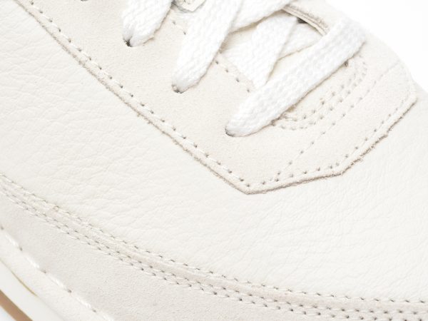 Pantofi CLARKS albi, CRAFT RUN LACE, din piele intoarsa