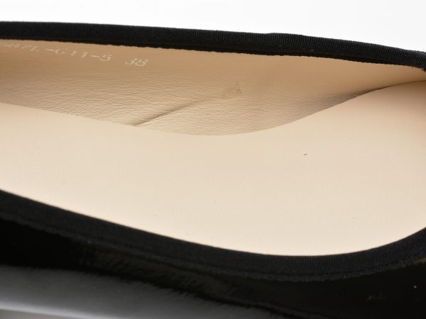 Pantofi EPICA negri, V687LG1, din piele naturala lacuita