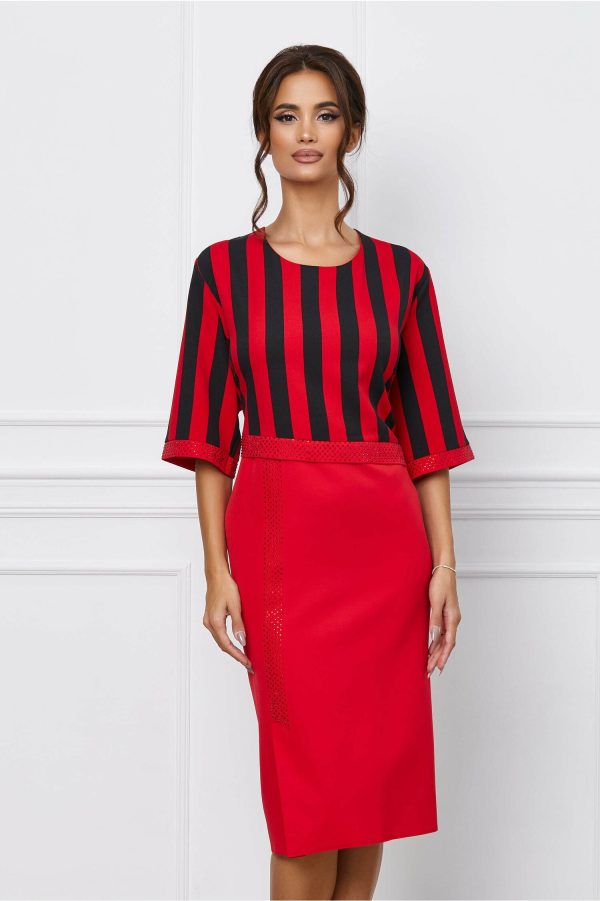 rochie-alexandra-rosie-cu-dungi-negre-si-strasuri-1067259-861630-4.jpeg Rochie Alexandra rosie cu dungi negre si strasuri