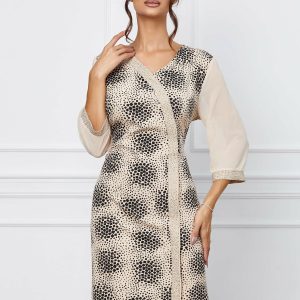 rochie-andreea-bej-cu-imprimeu-geometric-negru-si-strasuri-1067541-861510-4.jpeg Rochie Andreea bej cu imprimeu geometric negru si strasuri