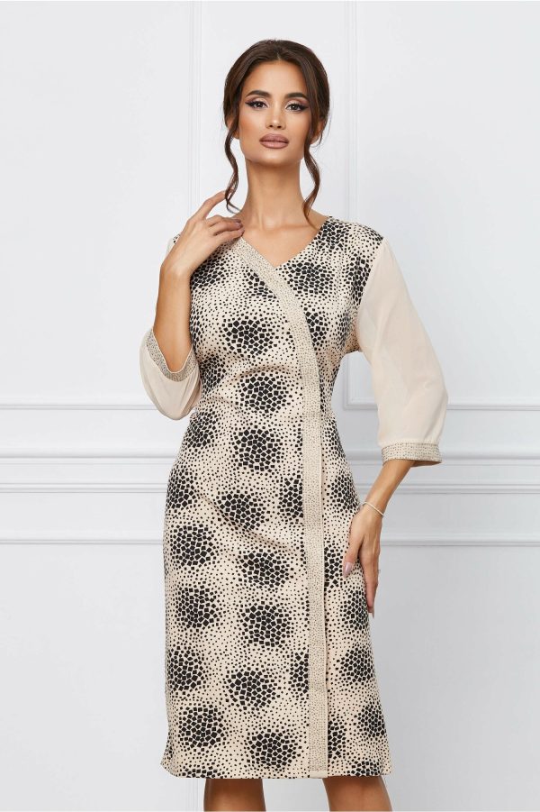 Rochie Andreea bej cu imprimeu geometric negru si strasuri