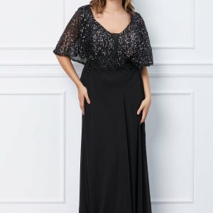 Rochie Anemona lunga neagra cu paiete si broderie la bust