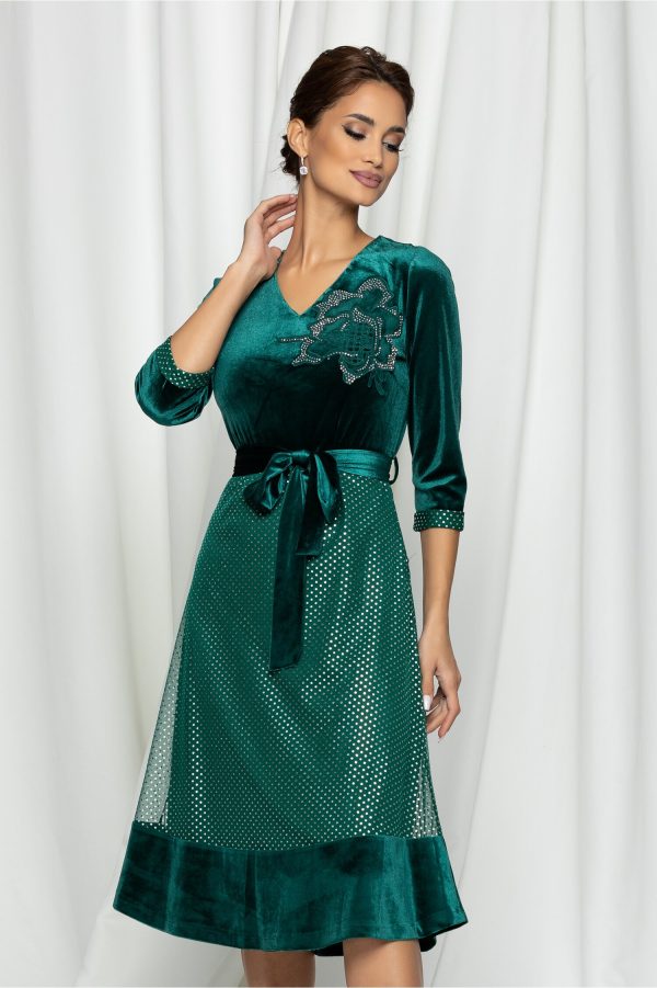rochie-anisia-verde-din-catifea-si-tulle-cu-buline-952497-761955-4.jpeg Rochie Anisia verde din catifea si tulle cu buline