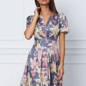 rochie-ashley-bleumarin-cu-imprimeuri-florale-roz-1063032-857718-4.jpeg Rochie Ashley bleumarin cu imprimeuri florale roz