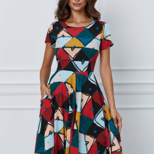 rochie-camila-cu-imprimeuri-geometrice-colorate-1064166-859449-4.jpeg Rochie Camila cu imprimeuri geometrice colorate