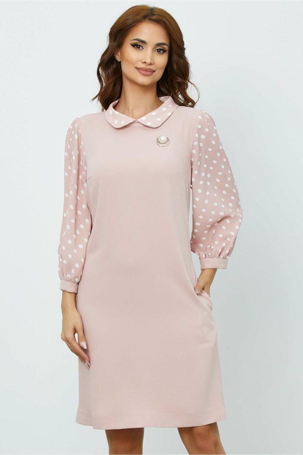 Rochie Carmen roz cu imprimeu buline pe maneci si guler