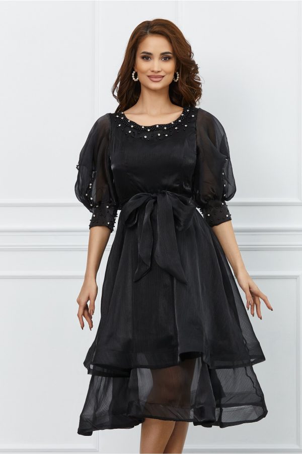 Rochie Cleo neagra cu pietricele si maneci scurte despicate