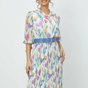 Rochie Crina alba cu imprimeu floral si fusta plisata