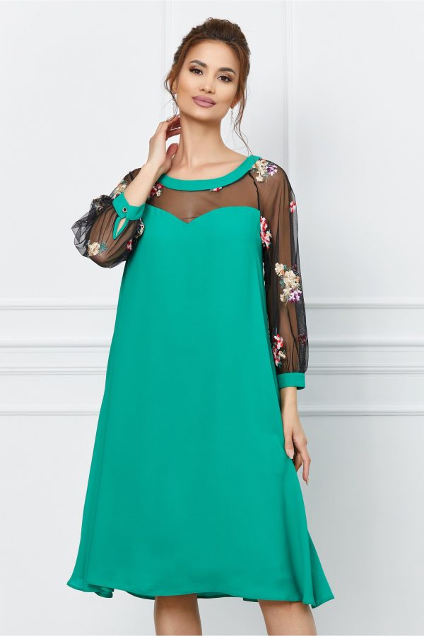 Rochie Daria verde cu broderie florala la maneci si decolteu