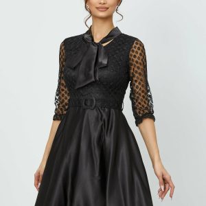 rochie-diana-neagra-cu-fundita-la-decolteu-si-fusta-satinata-1001883-808920-4.jpeg Rochie Diana neagra cu fundita la decolteu si fusta satinata