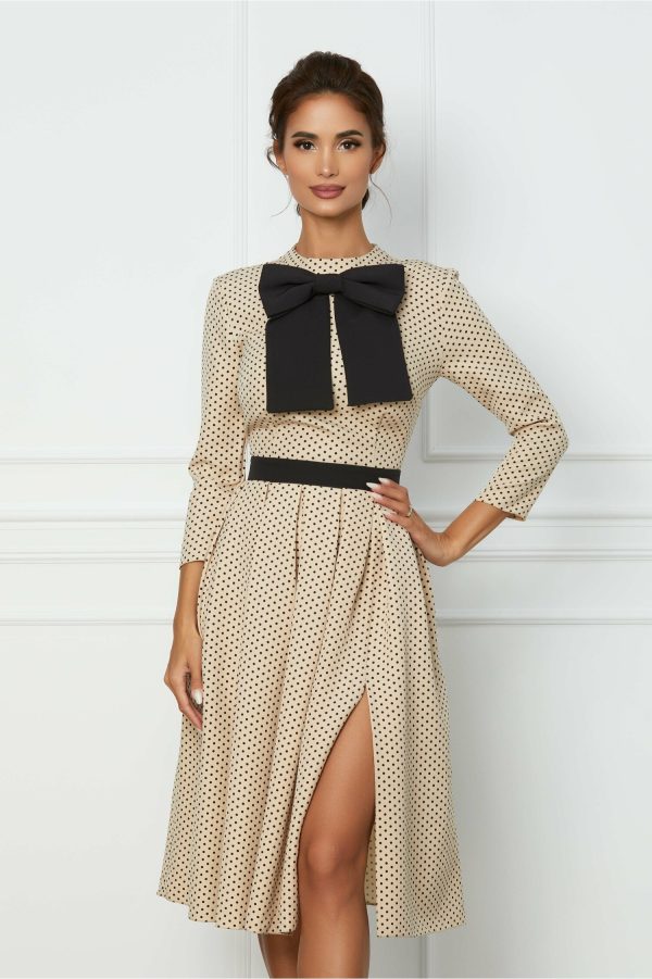 Rochie Dy Fashion bej cu buline negre si funda la bust