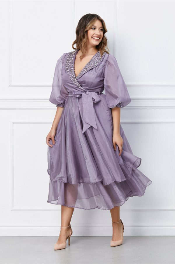 Rochie Iarina lila cu perlute si strasuri la bust