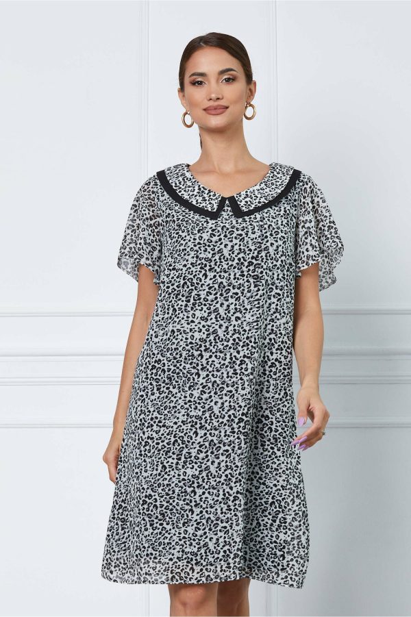 rochie-karolin-alba-cu-imprimeu-animal-print-negru-1045395-841836-4.jpeg Rochie Karolin alba cu imprimeu animal print negru