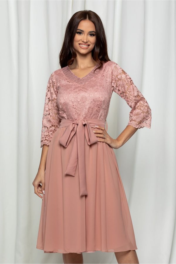 rochie-luana-roz-cu-dantela-si-voal-955857-766254-4.jpeg Rochie Luana roz cu dantela si voal