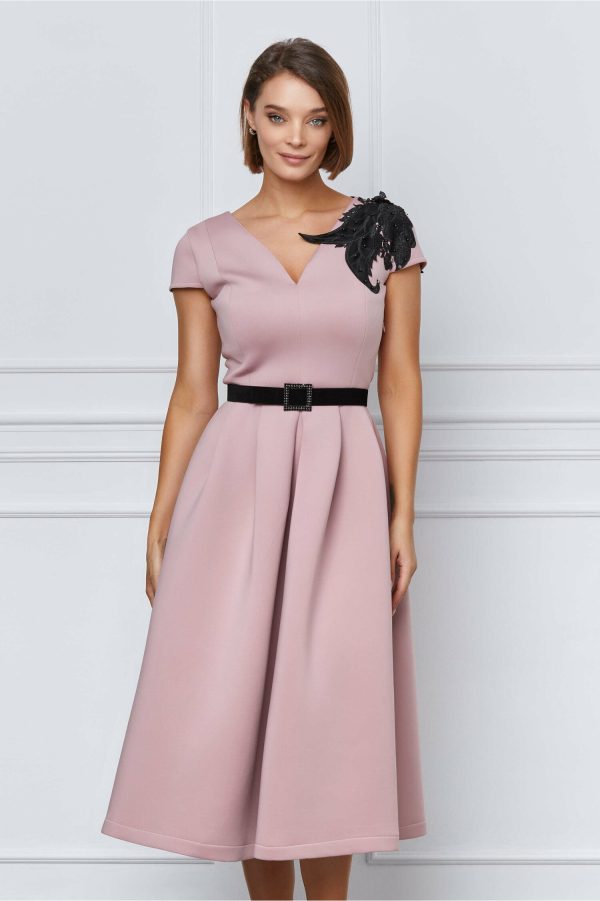 rochie-madalina-roz-din-neopren-cu-aplicatie-pe-umar-si-curea-in-talie-1070703-865449-4.jpeg Rochie Madalina roz din neopren cu aplicatie pe umar si curea in talie