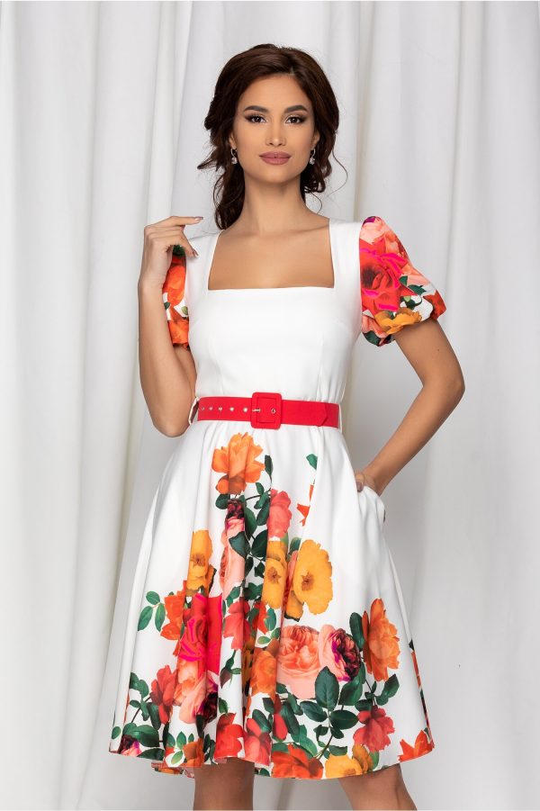 Rochie MBG alba cu imprimeu floral maxi rosu la baza si maneci