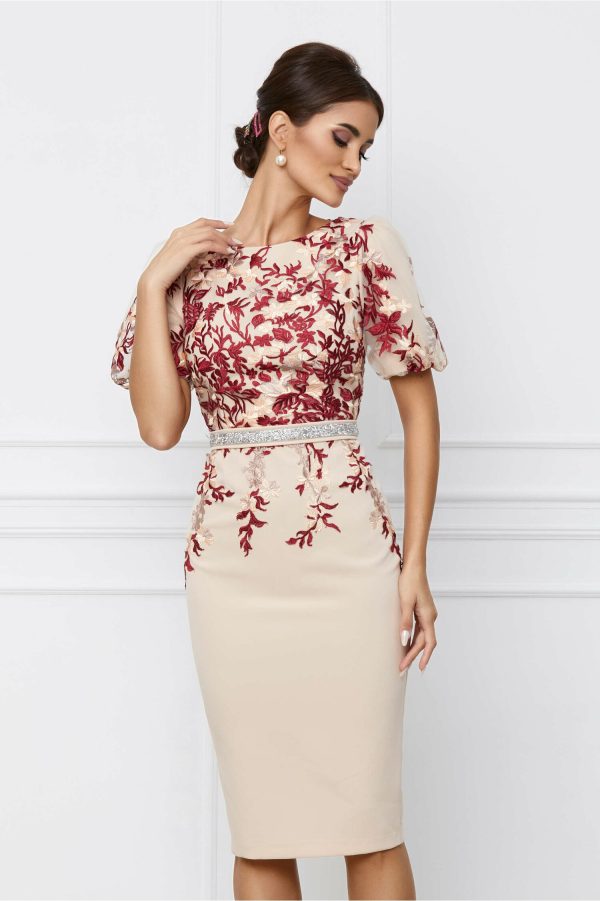 rochie-mbg-bej-cu-broderie-rosie-la-bust-1071453-862755-4.jpeg Rochie MBG bej cu broderie rosie la bust