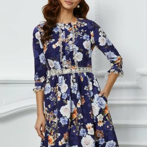 rochie-mbg-bleumarin-cu-imprimeu-floral-1014309-817275-4.jpeg Rochie MBG bleumarin cu imprimeu floral