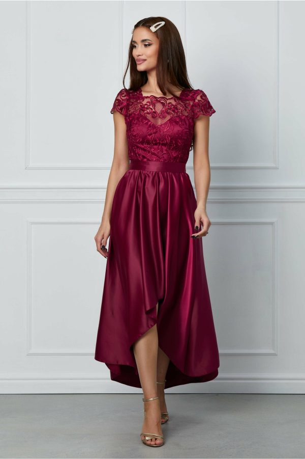 Rochie MBG bordo cu broderie la bust si lungime asimetrica